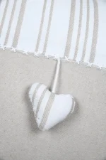 Pernă decorativă Josephine 35X60 cm, culoare crem, 45% poliester 55% bumbac